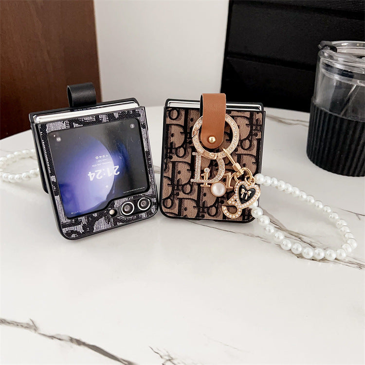 Hand-Held Pearl Chain Letter Flip Case