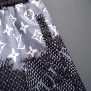 Blue and black quick-drying beach shorts