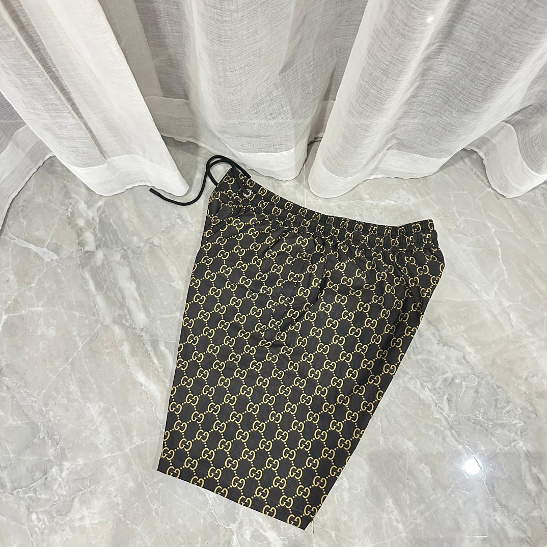 Practical and functional new classic casual beach shorts