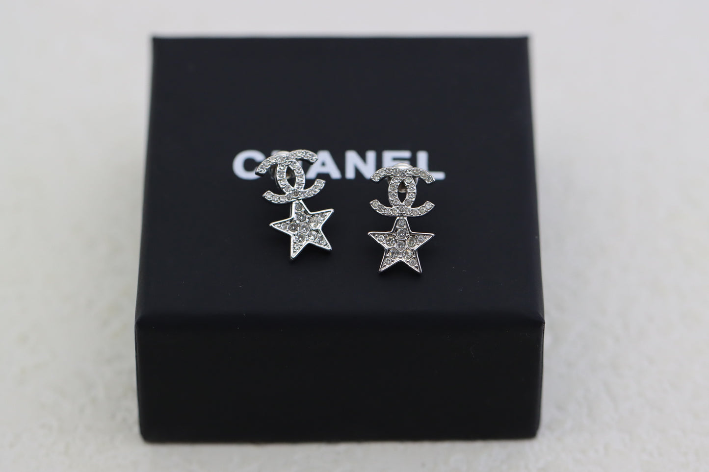 Silver diamond star double C earrings