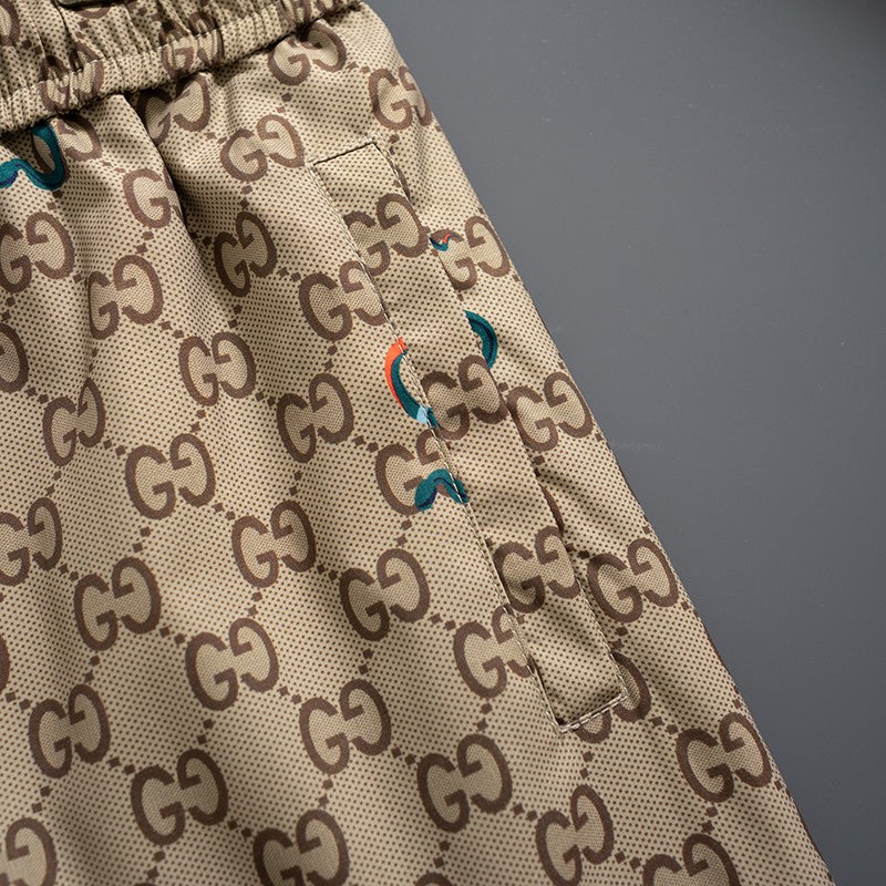 Light brown outdoor quick-drying beach shorts