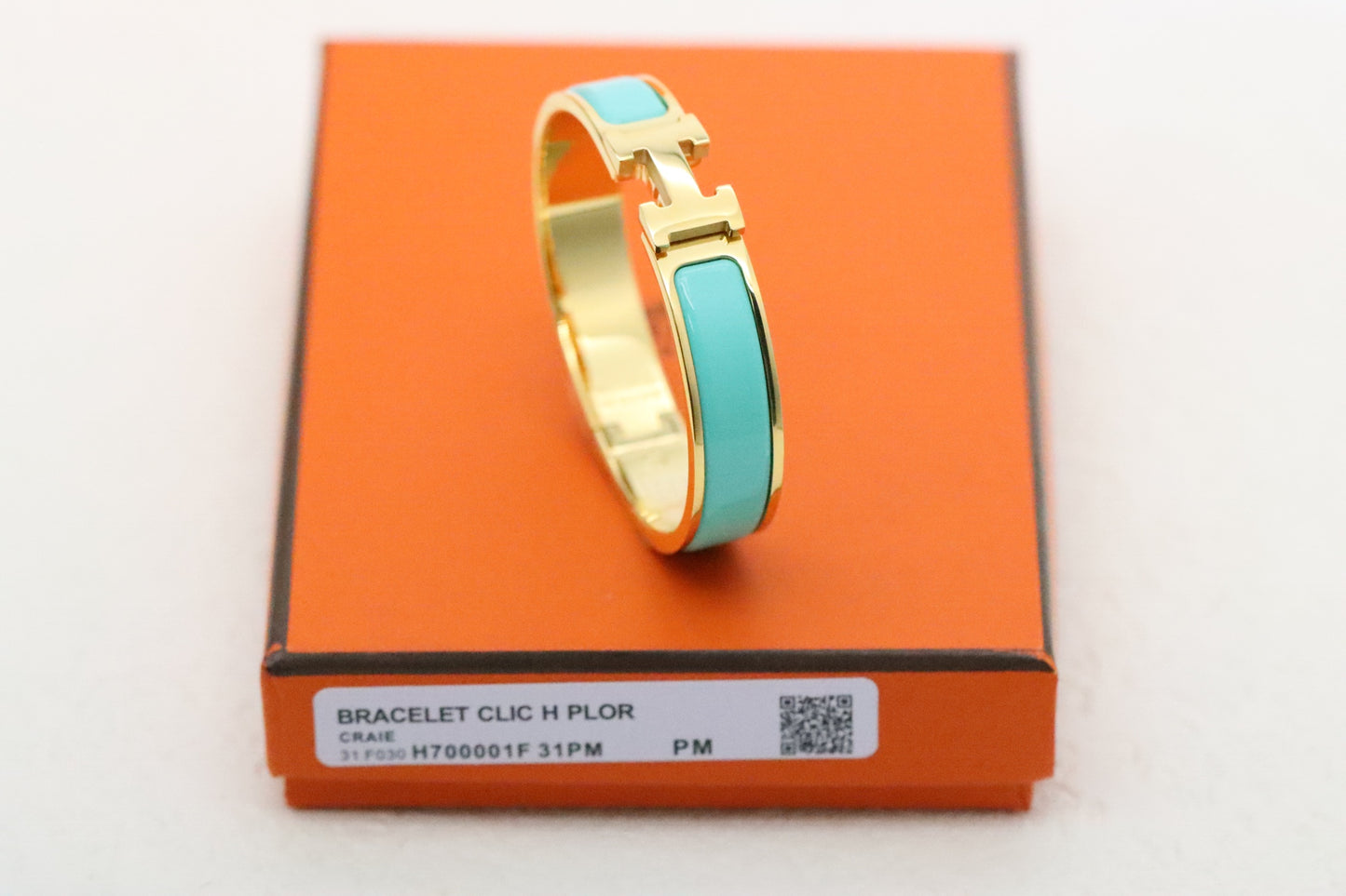Gold enamel bracelet