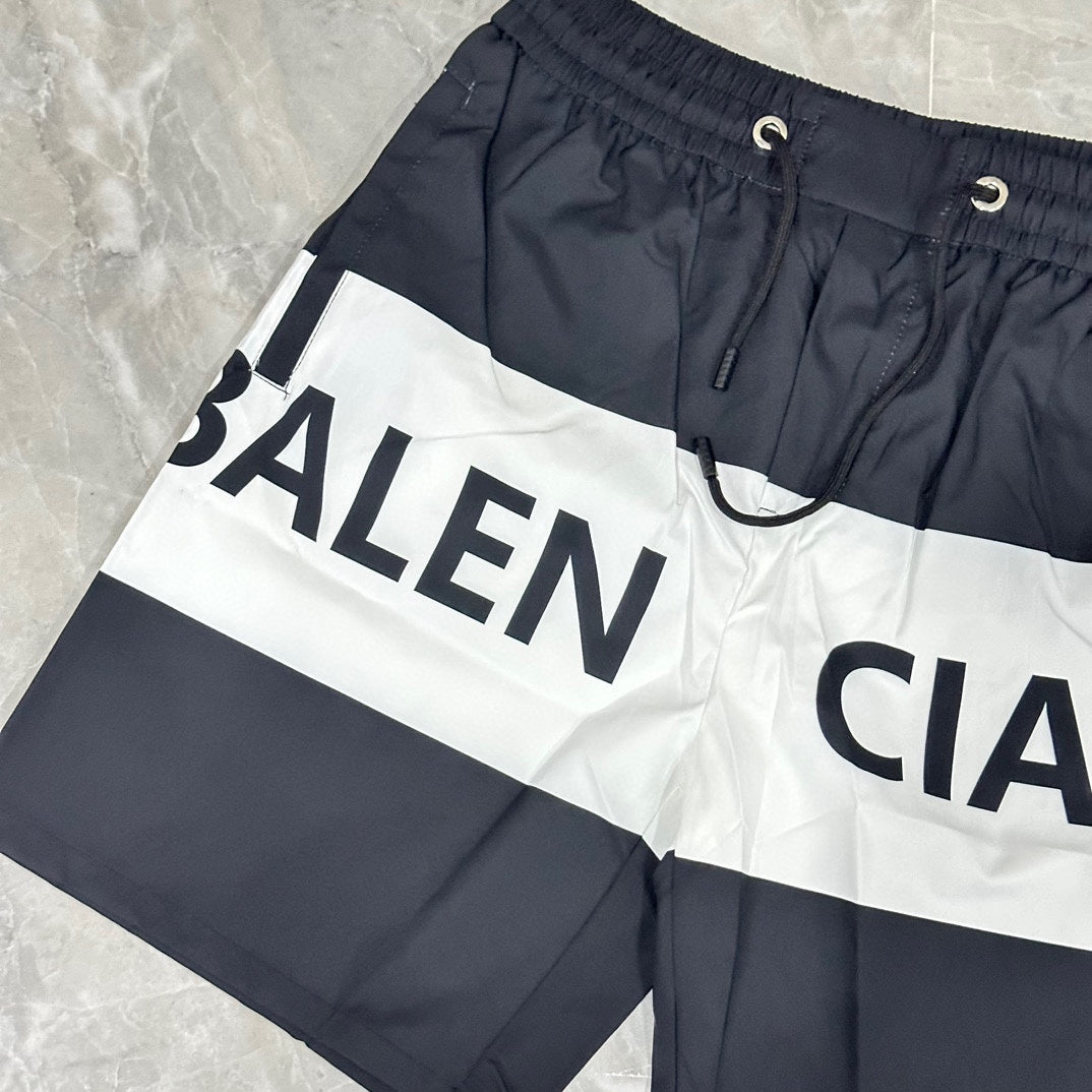 Black and white quick-drying beach shorts