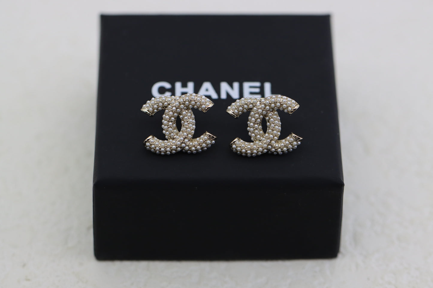 Silver diamond star double C earrings