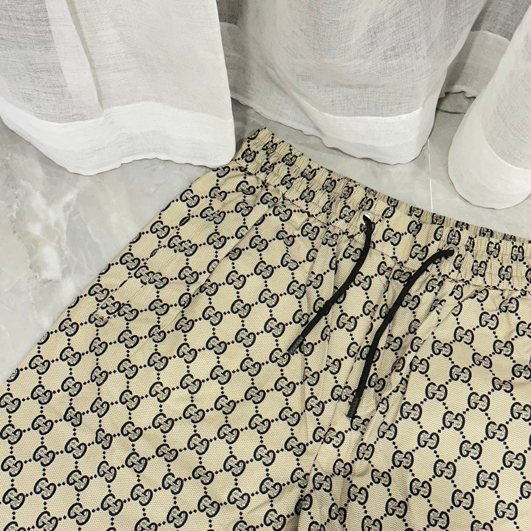 Practical and functional new classic casual beach shorts
