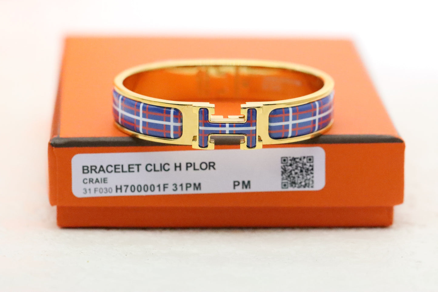 Gold enamel bracelet