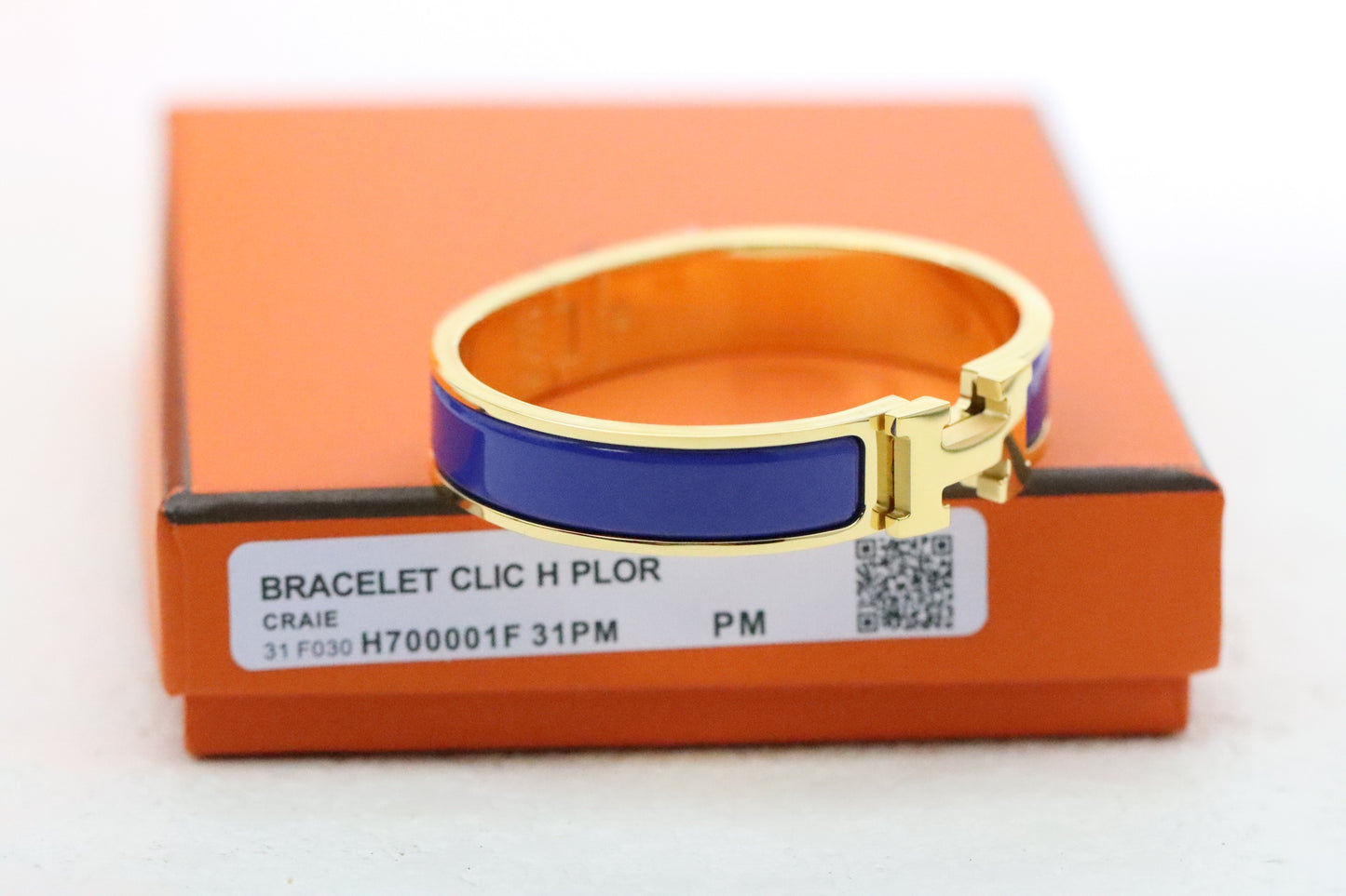 Gold enamel bracelet
