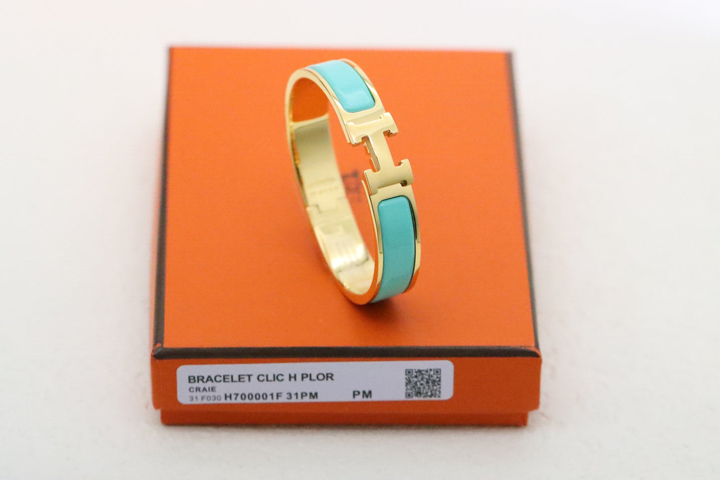 Gold enamel bracelet