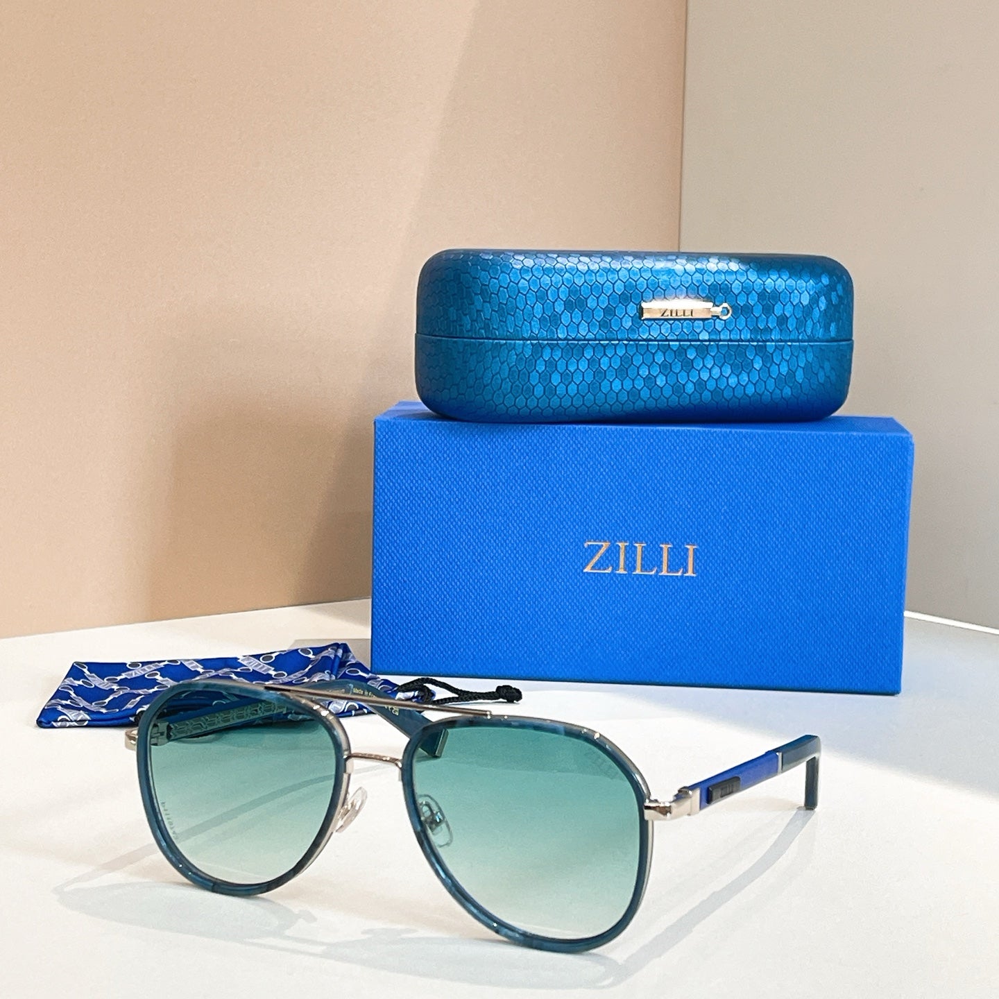 New oval sunglasses