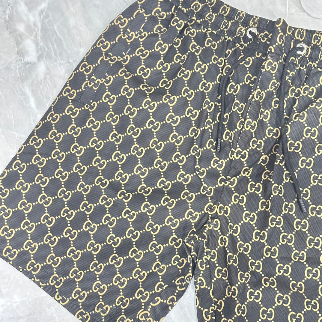 Practical and functional new classic casual beach shorts