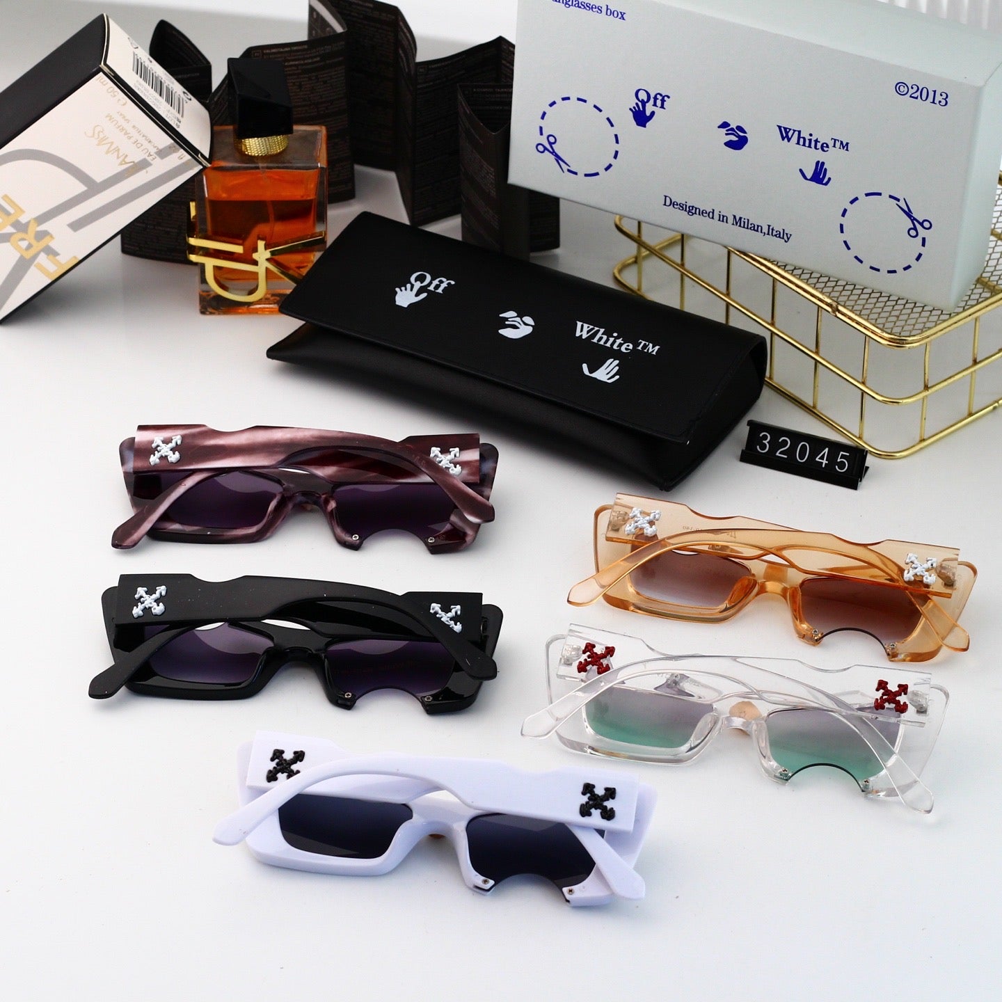 5 colors trendy plain sunglasses 32045