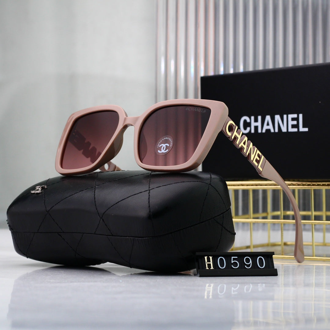 7 Colors Trendy Sunglasses 0590