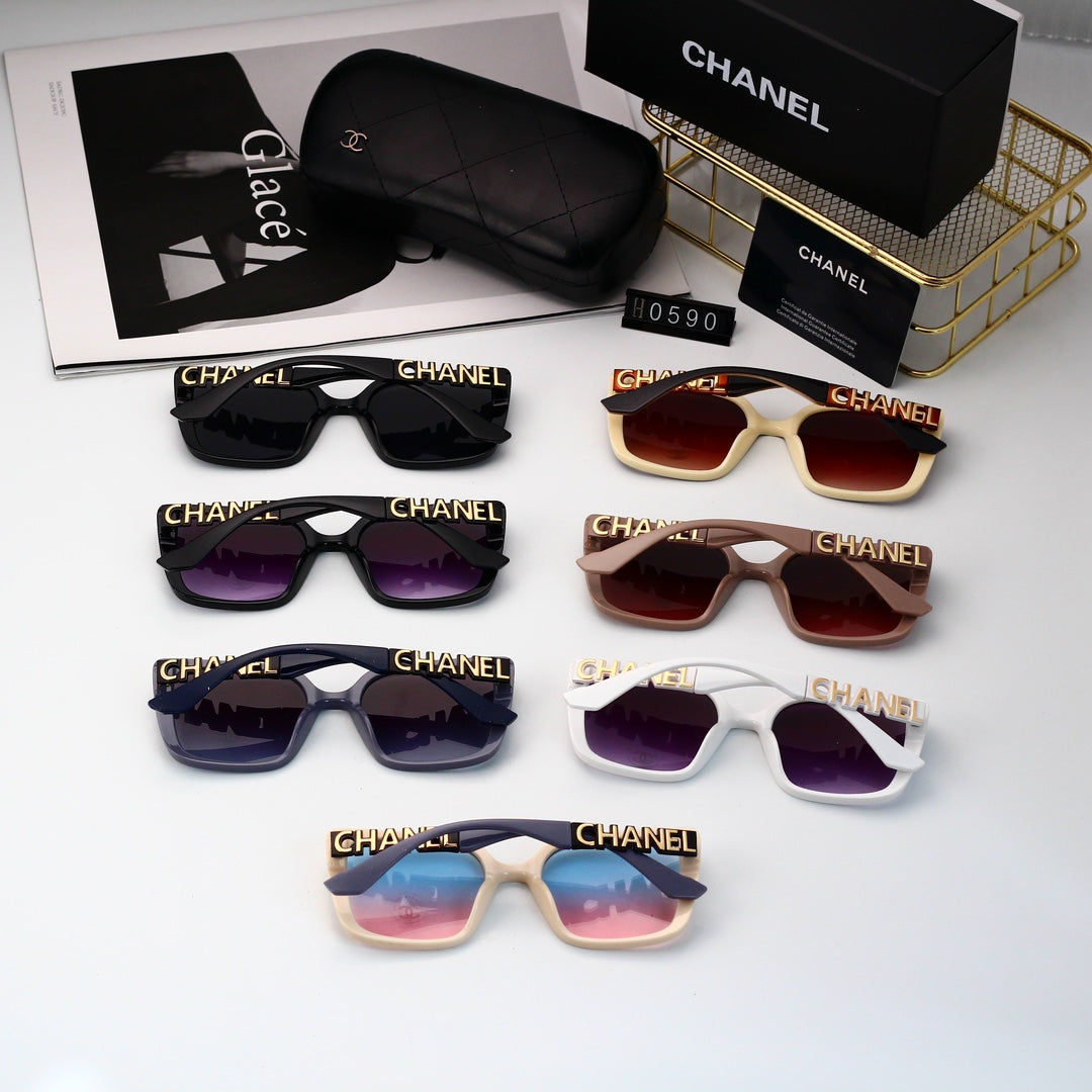 7 Colors Trendy Sunglasses 0590