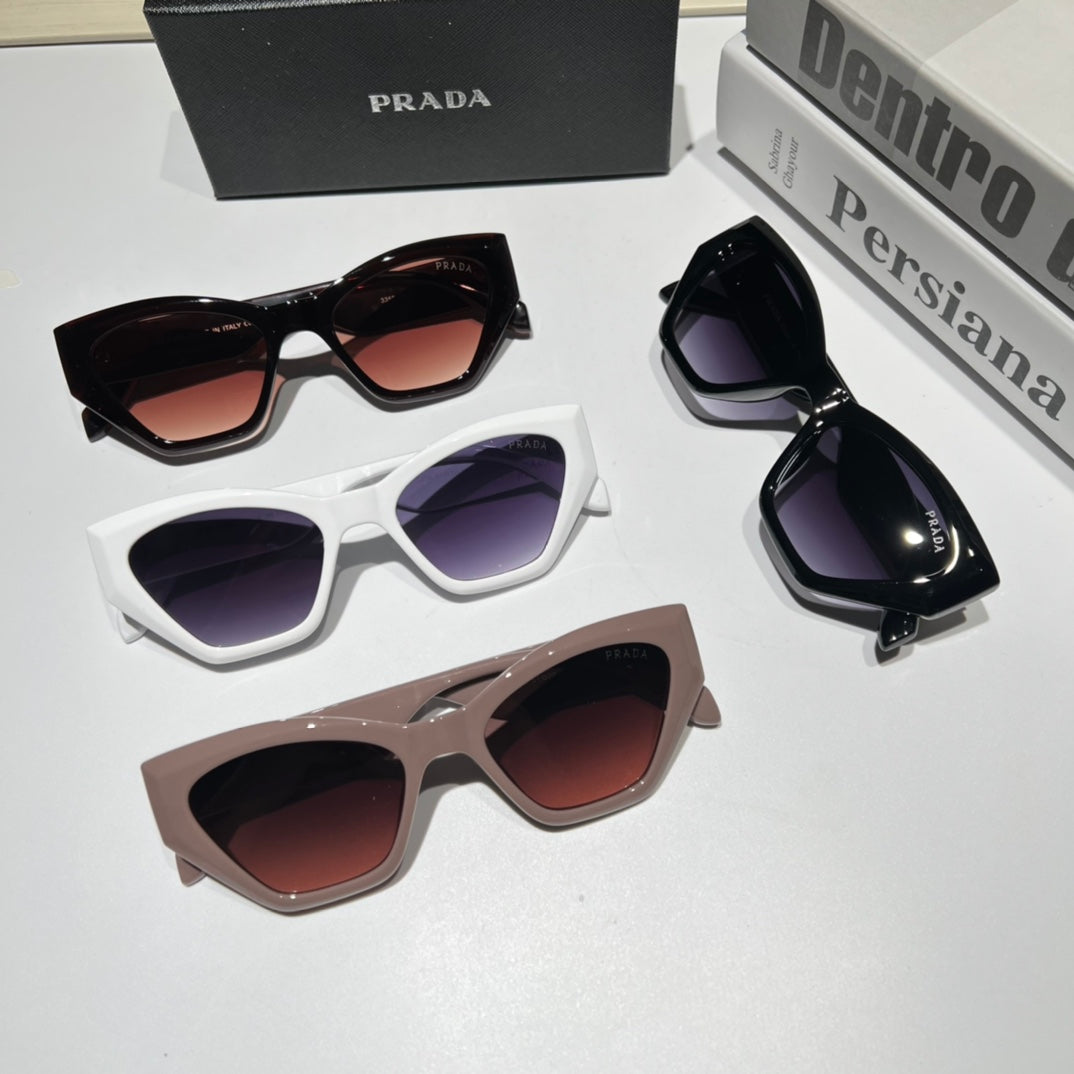 4 colors fashionable hot sunglasses D28