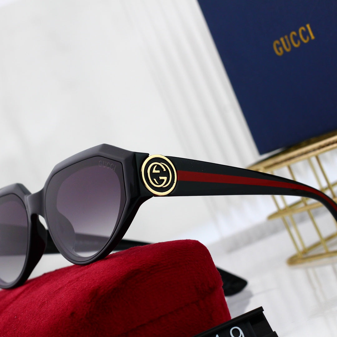 4 colors of fashionable and popular sunglasses 3319