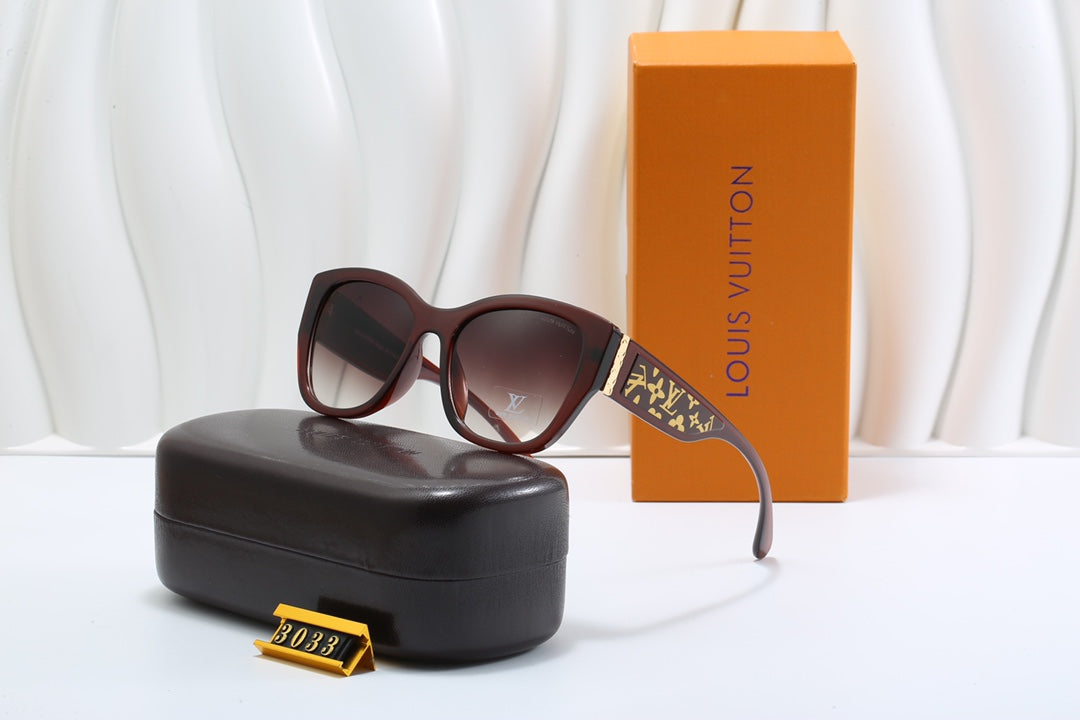 4 Color Trendy Sunglasses 3033