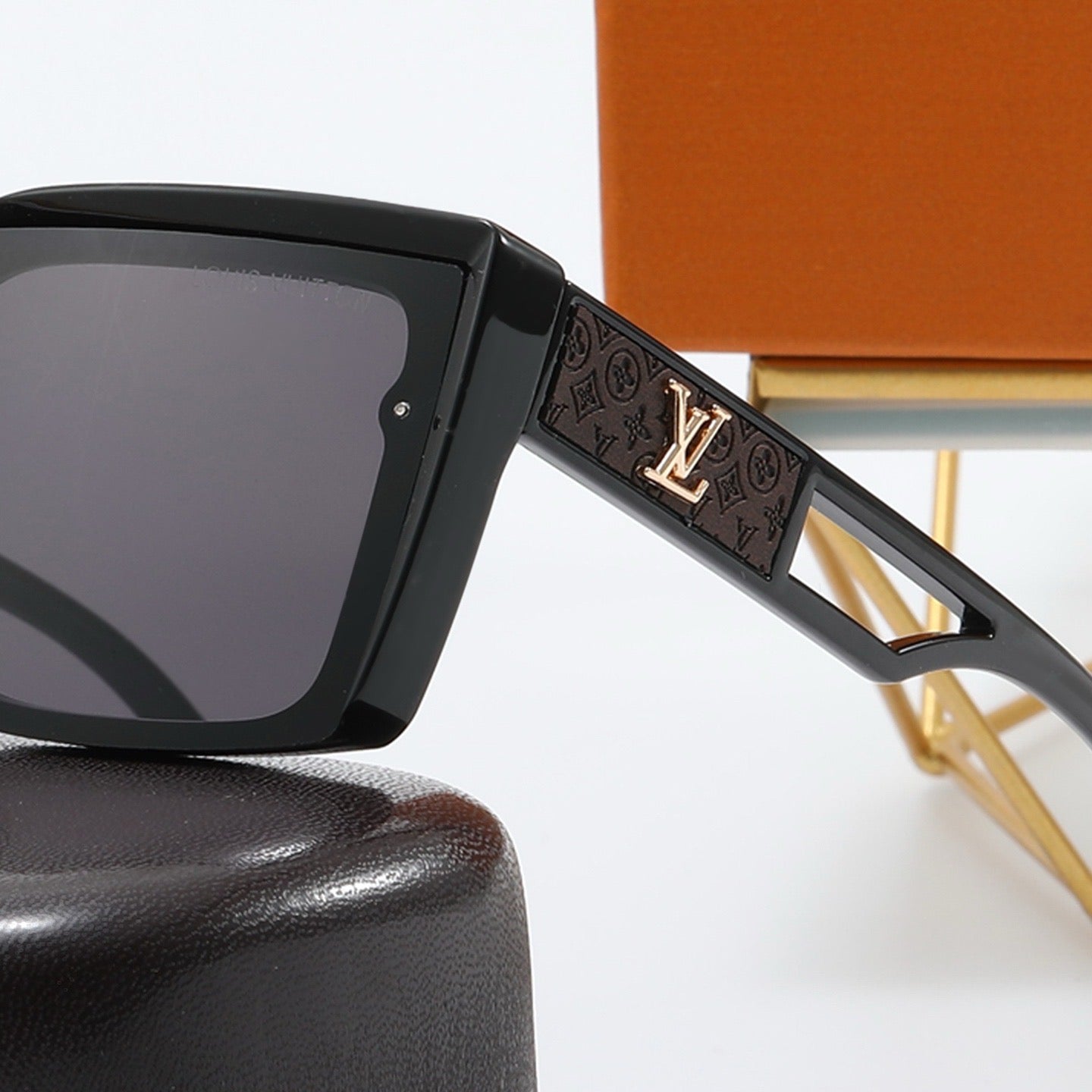 4 colors of fashionable and popular sunglasses 4159