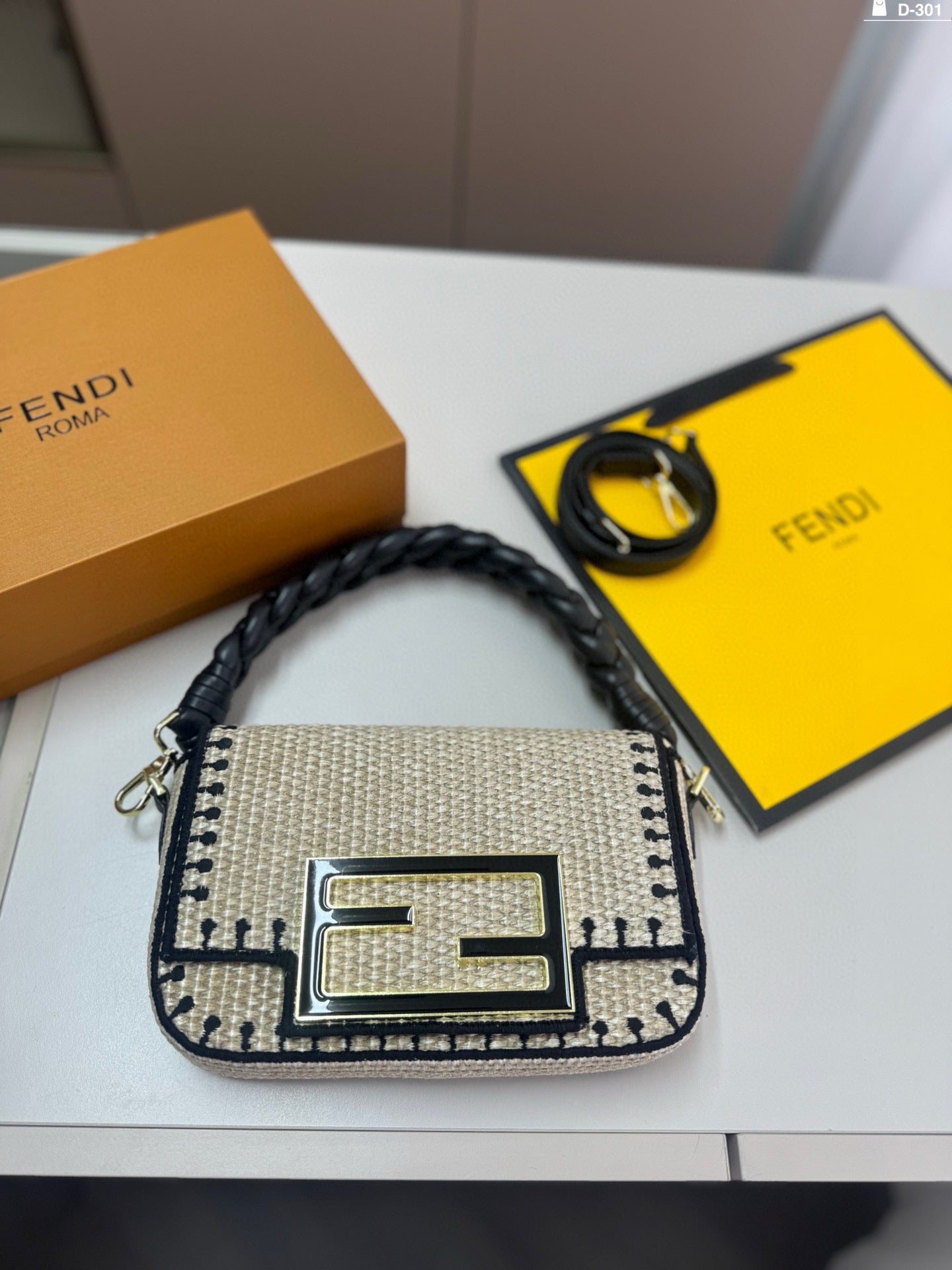 Non-straw handbag