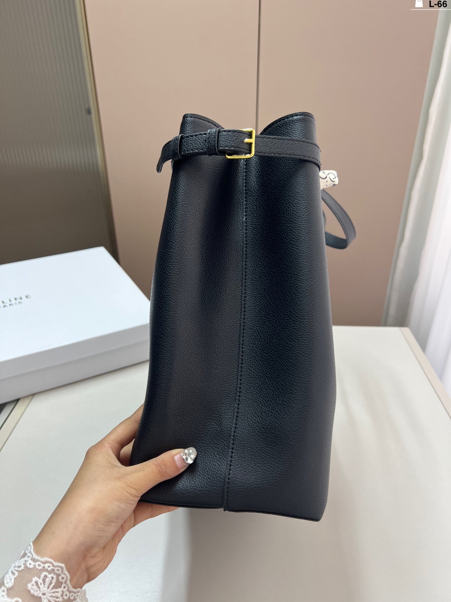 Hot Retro Tote Bag