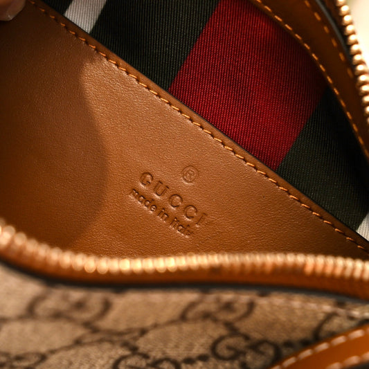 Small zip-up tote bag