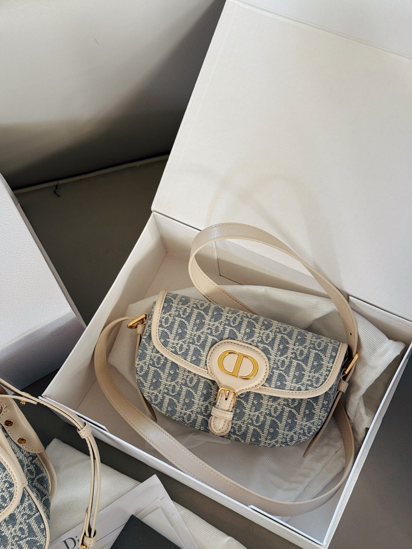 Bobby Crescent Bag