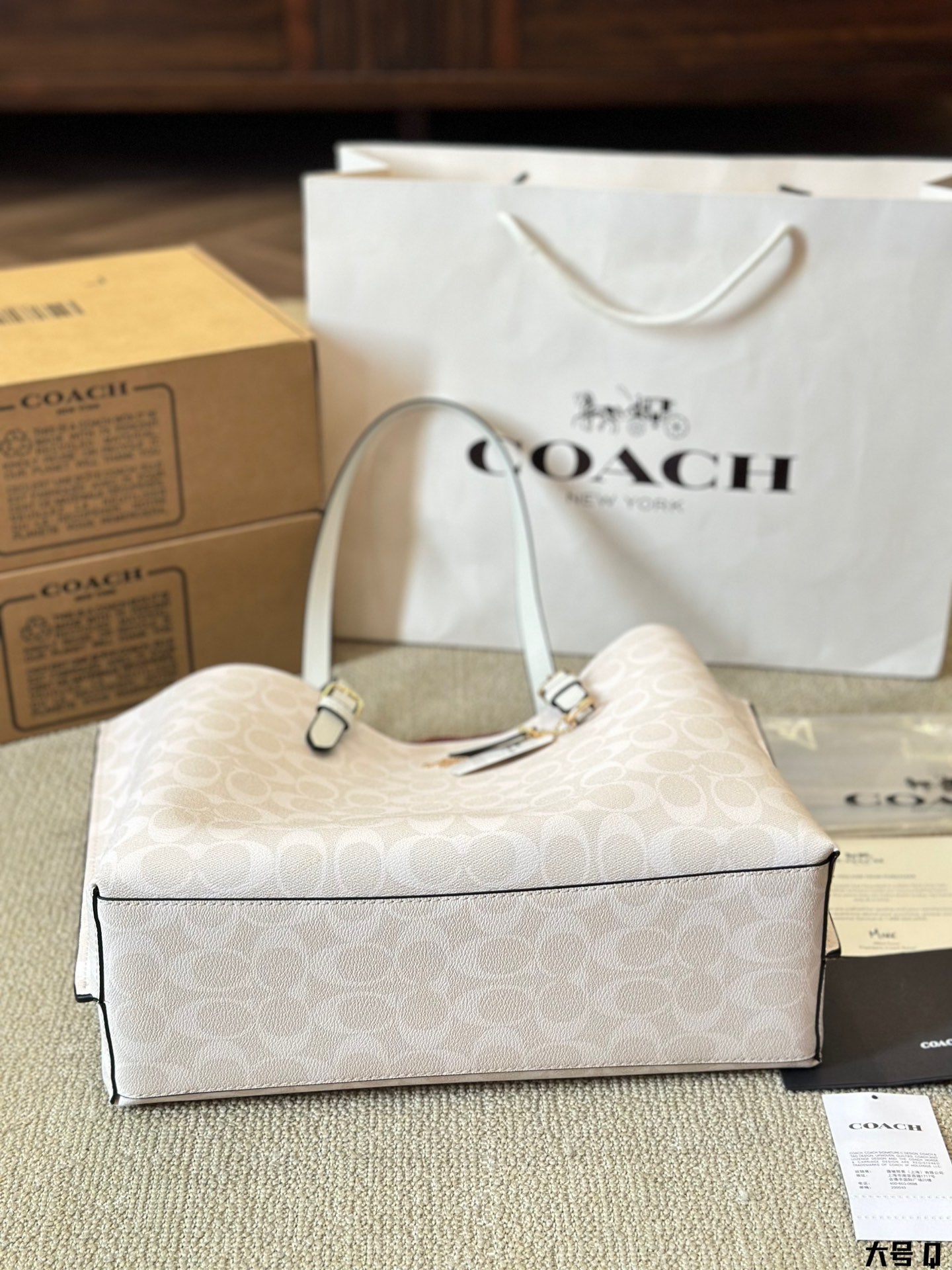 Practical style Multi-purpose lining with logo