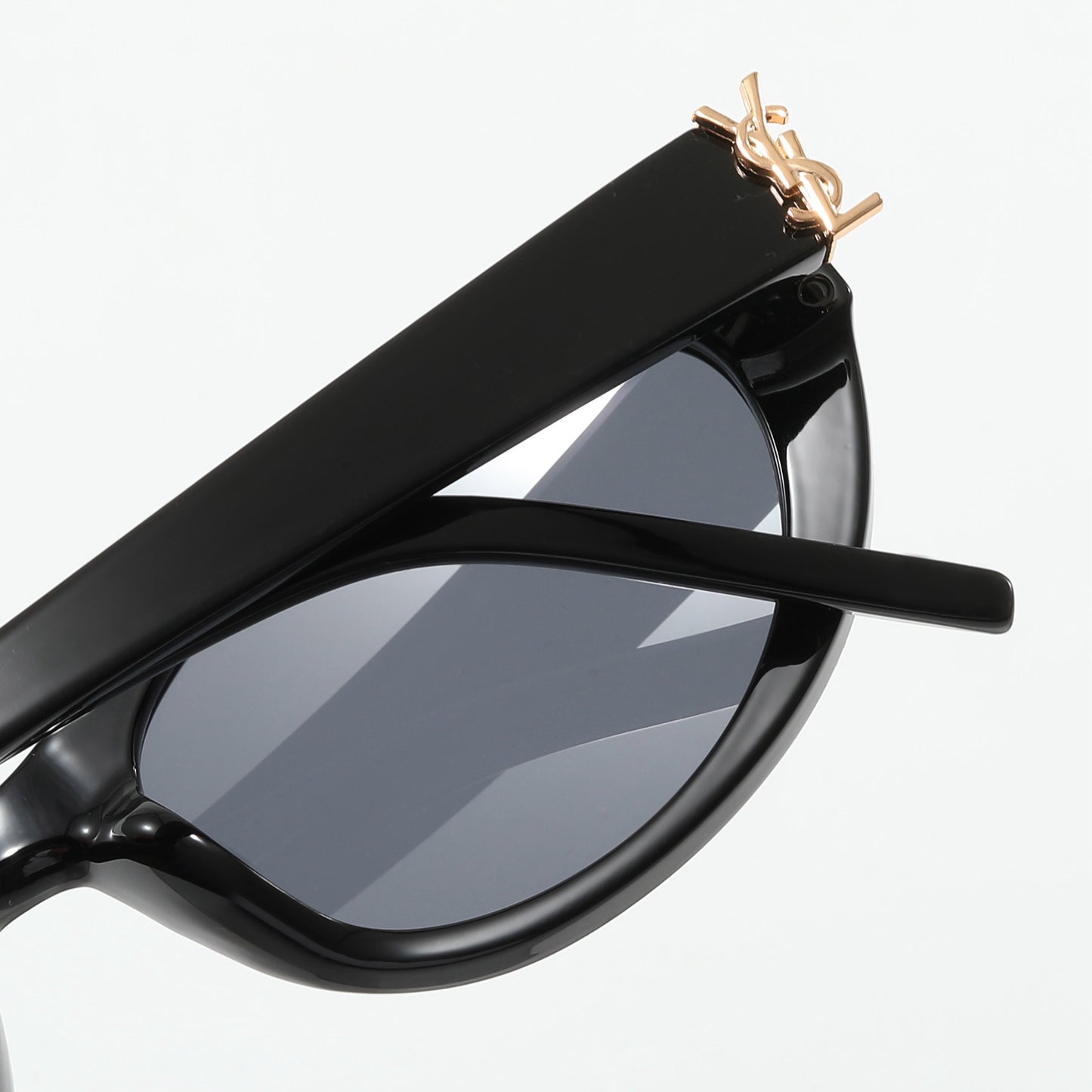 Cat-eye sunglasses in 5 colors 69014