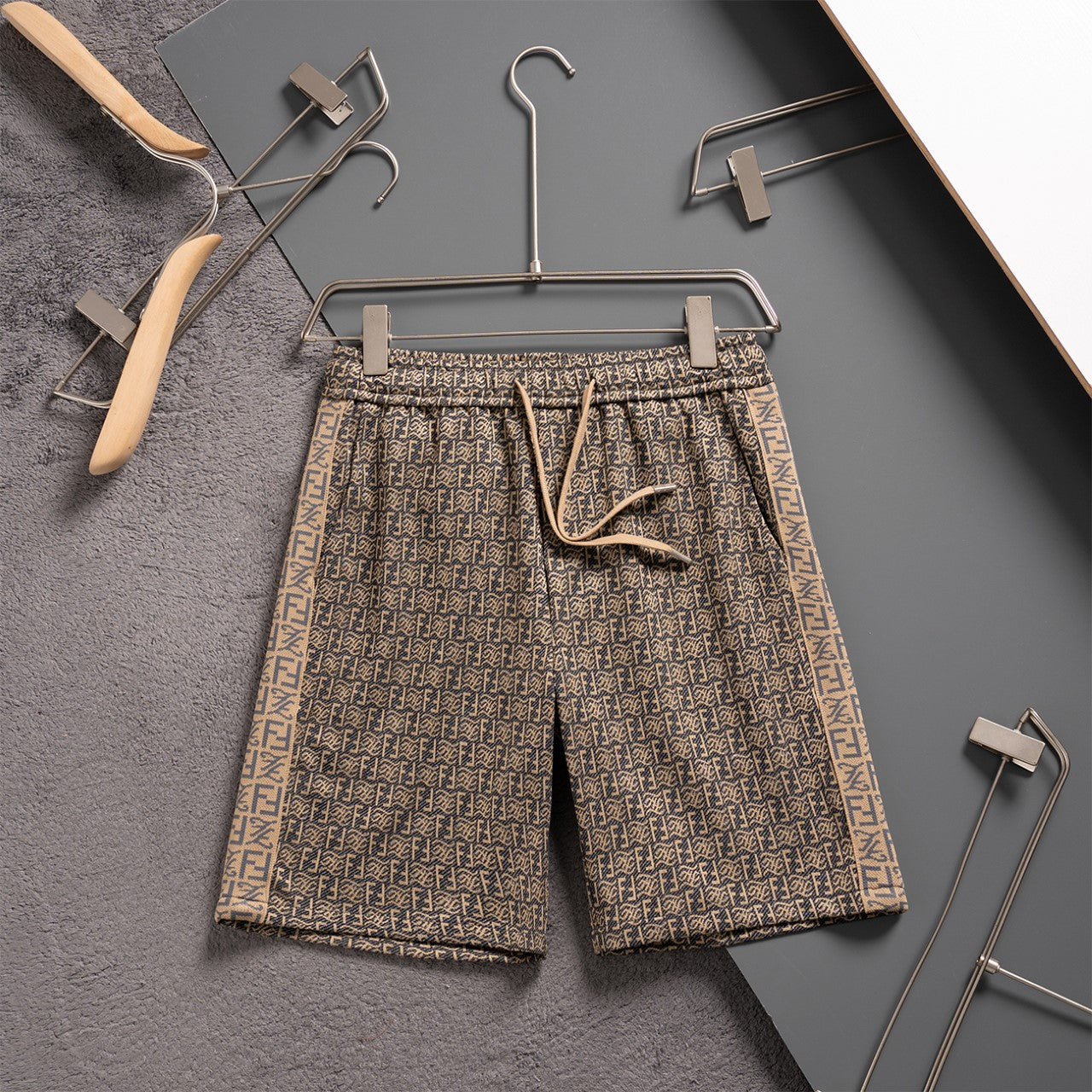New knitted straight stripe patchwork shorts