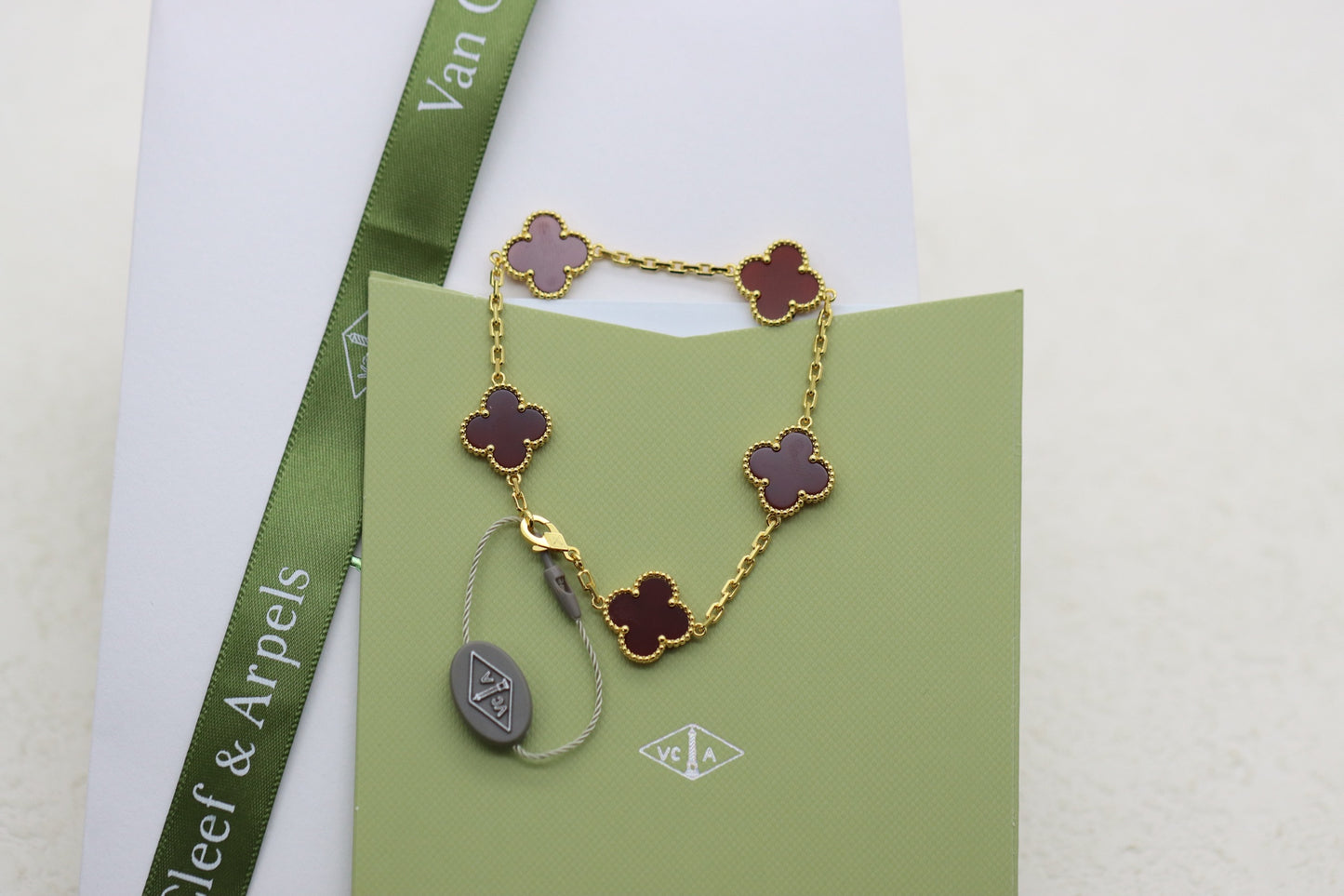 Penang Gold Carnelian Five Flower Bracelet