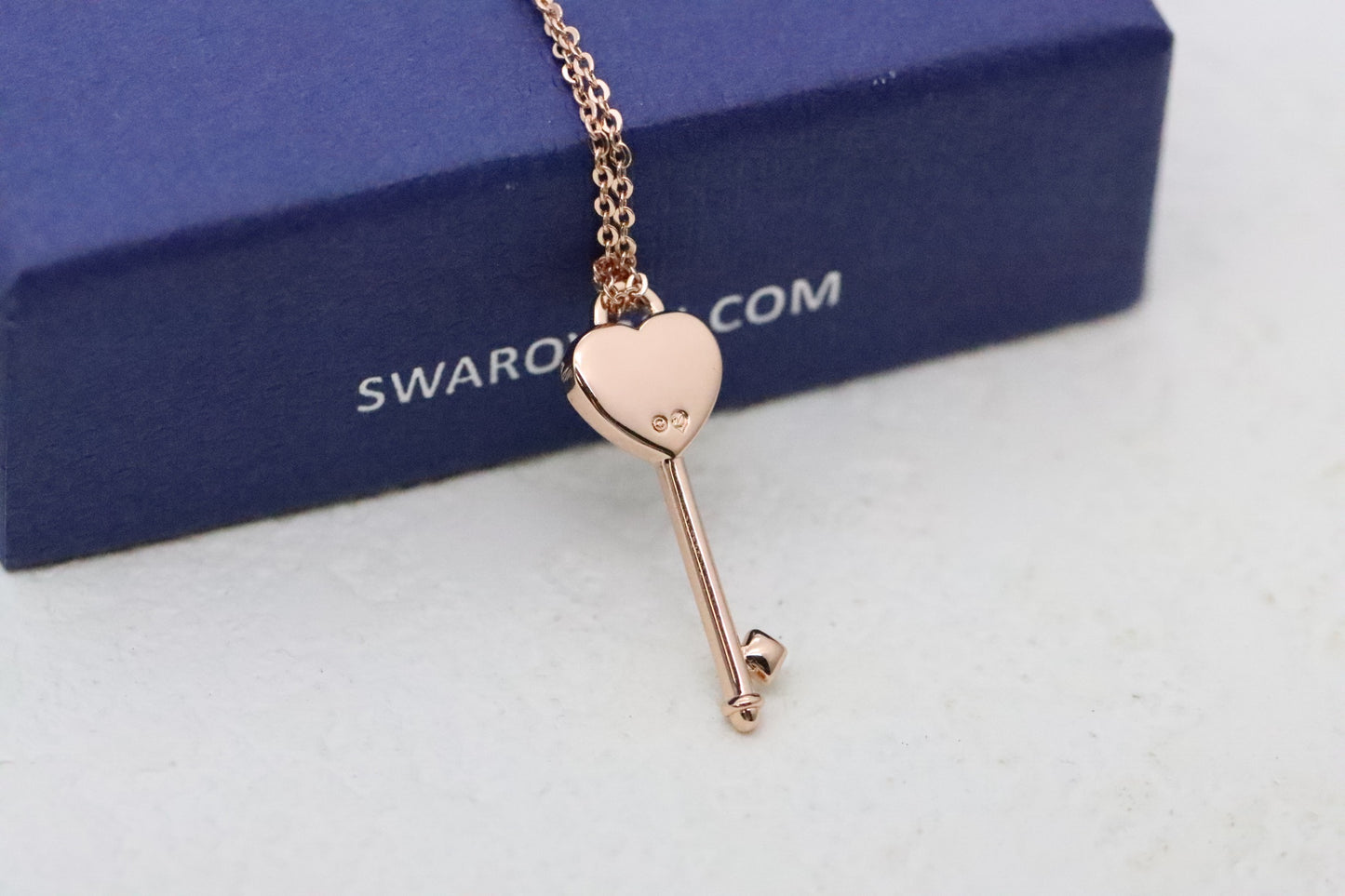Rose Gold Heart Key Clavicle Necklace