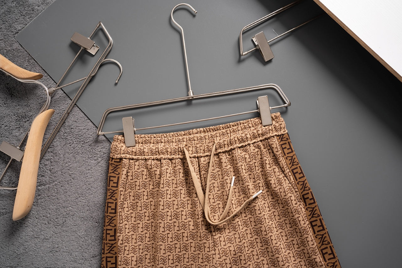 New knitted straight stripe patchwork shorts