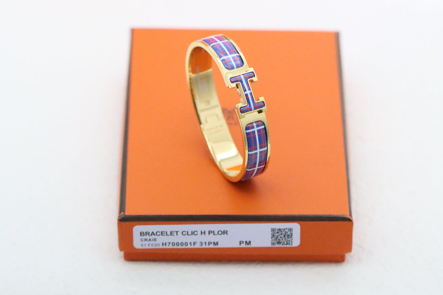 Gold enamel bracelet