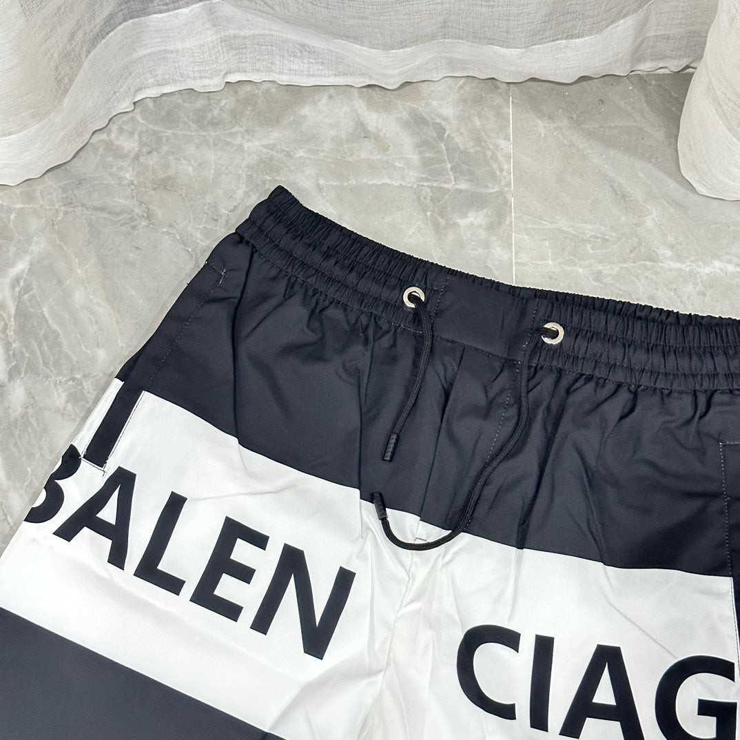 Black and white quick-drying beach shorts