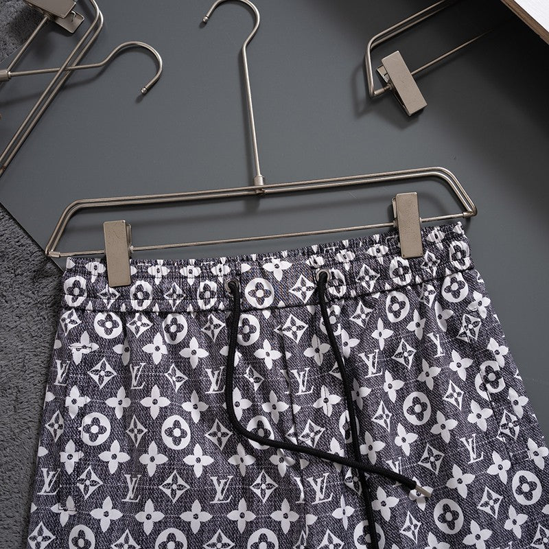2025 latest quick-drying black and blue shorts beach pants