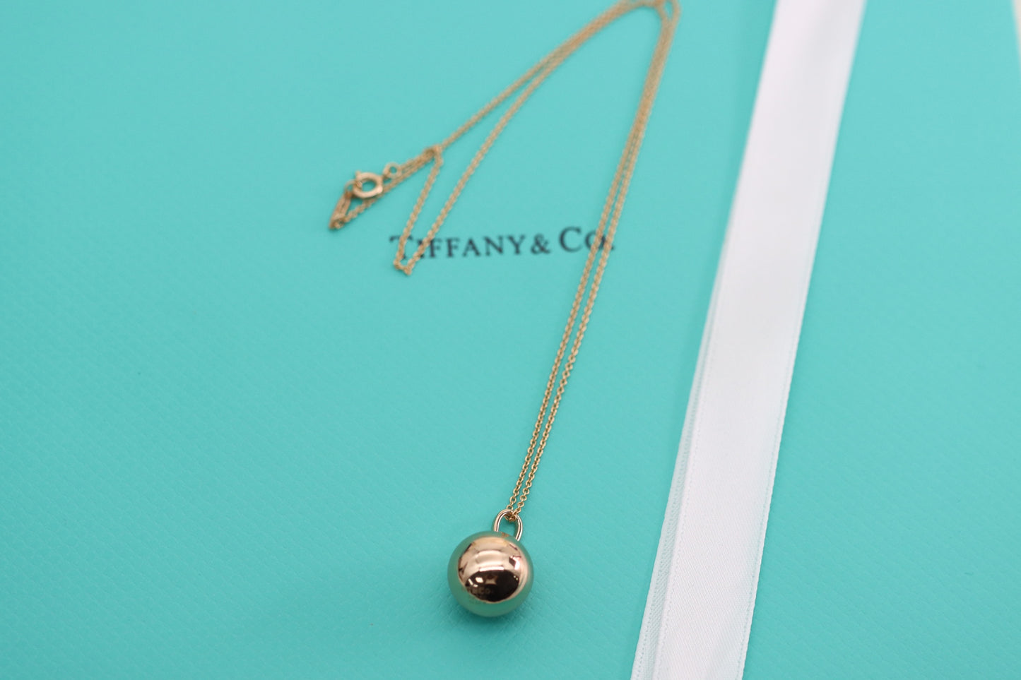 Rose gold ball lock clavicle necklace