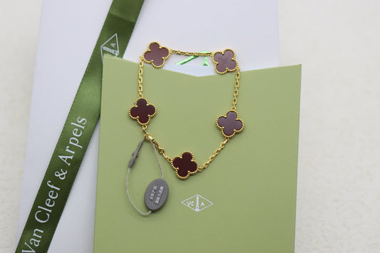 Penang Gold Carnelian Five Flower Bracelet
