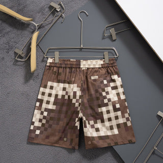 2025 latest high-definition logo shorts and beach pants