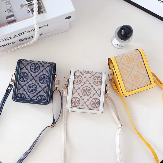 Vintage Embossed Small Mobile Phone Bag