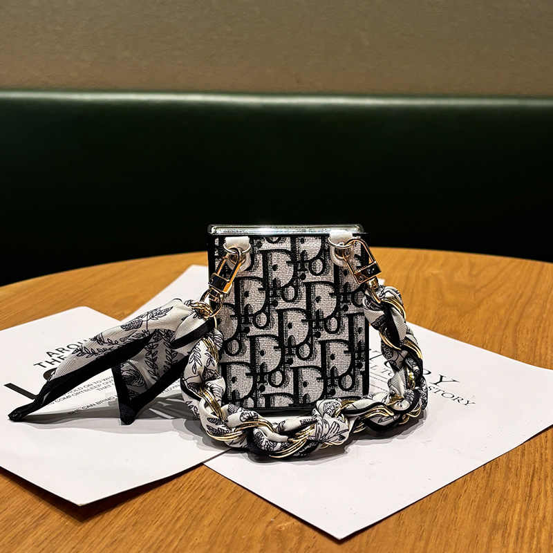 Stylish Embossed Scarf Chain Flip Case
