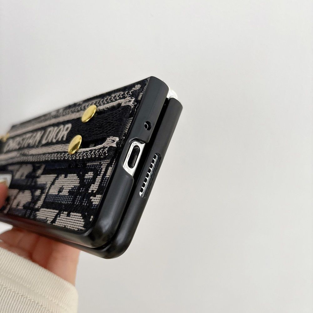 Fashion Canvas Embossed Wristband Flip Case