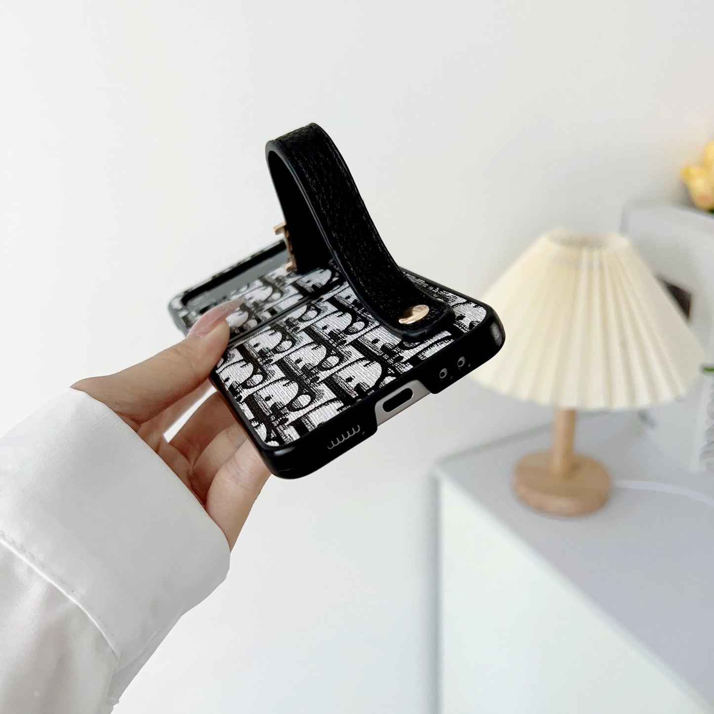 Trendy Leather Wristband Flip Case