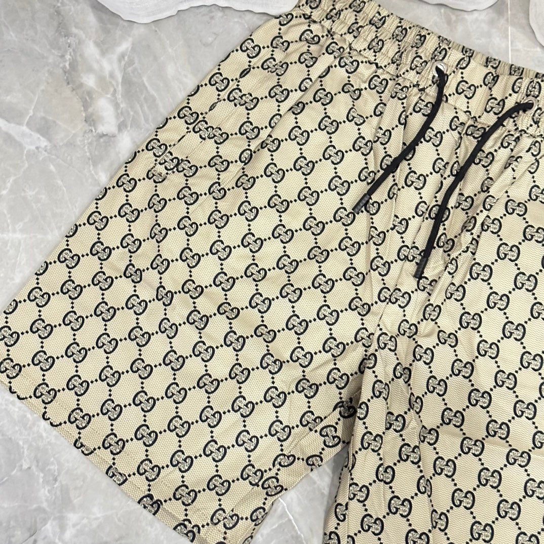 Practical and functional new classic casual beach shorts