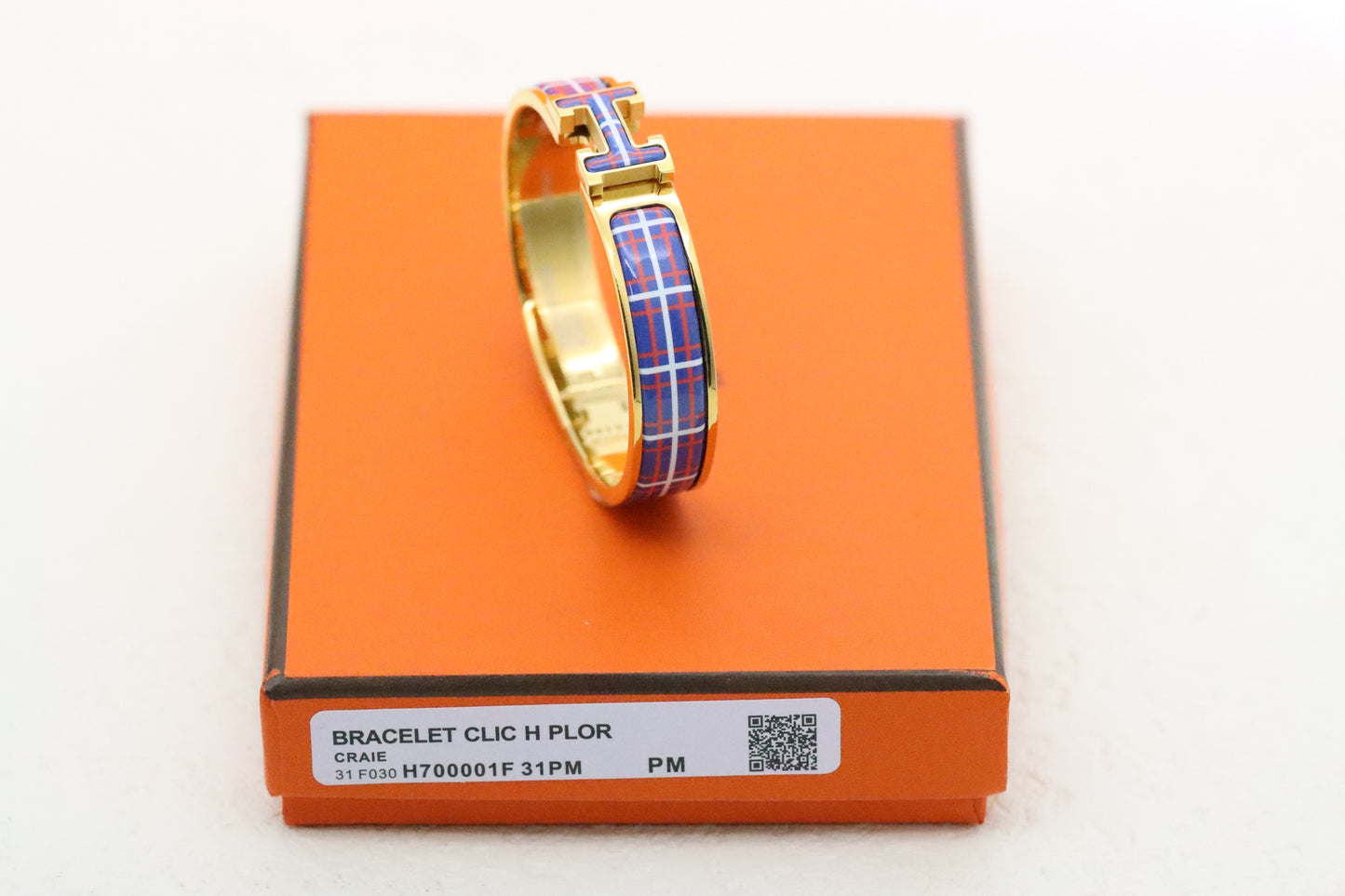 Gold enamel bracelet