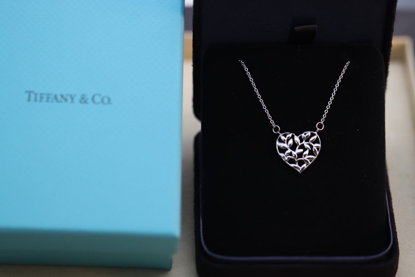 Silver Heart Leaf Necklace