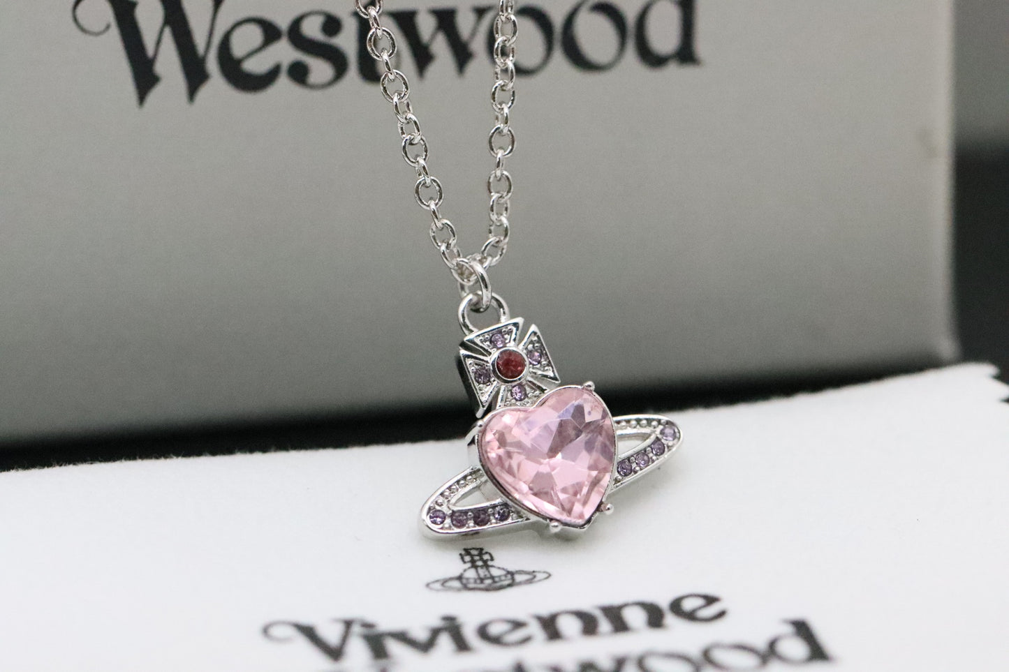 Pink Heart Rhinestone Saturn Clavicle Necklace