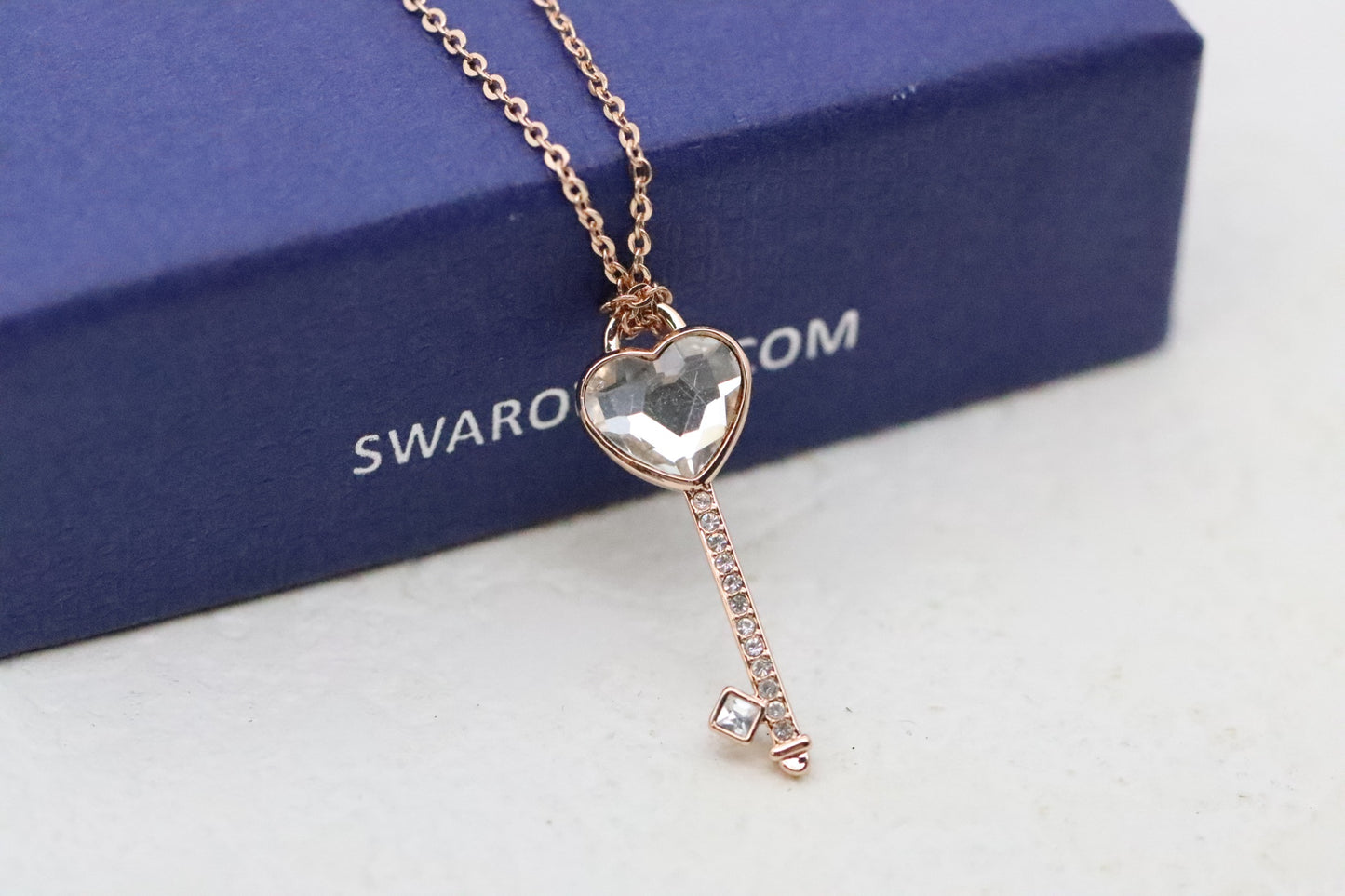 Rose Gold Heart Key Clavicle Necklace