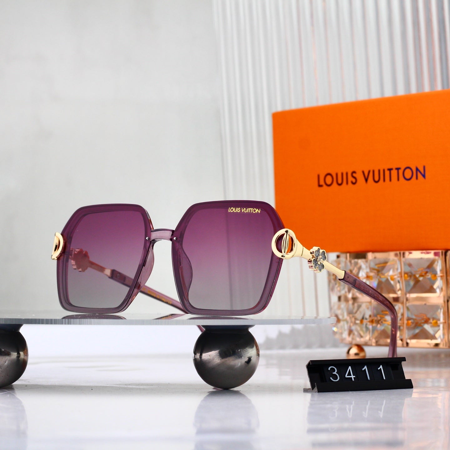 New full frame metal sunglasses