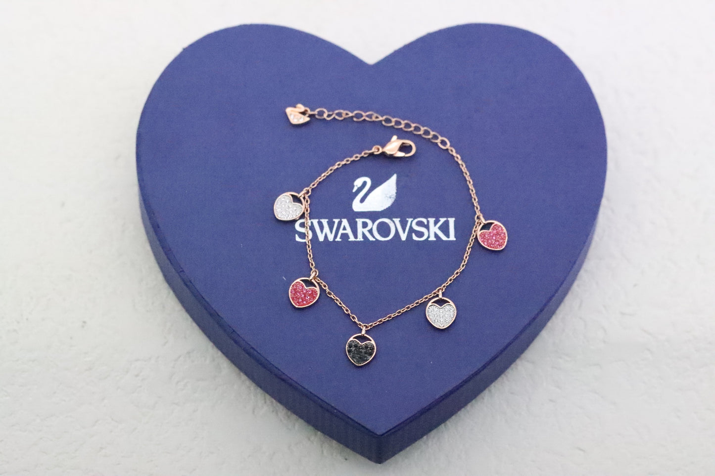 Rose gold heart bracelet