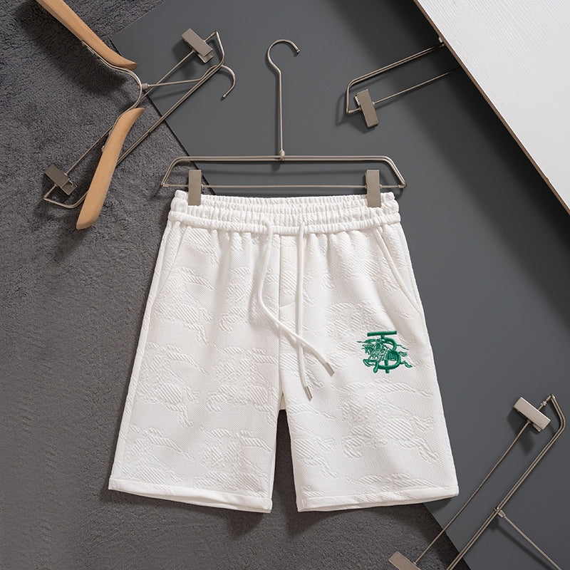 New spring and summer casual high-quality shorts in a variety of fabrics