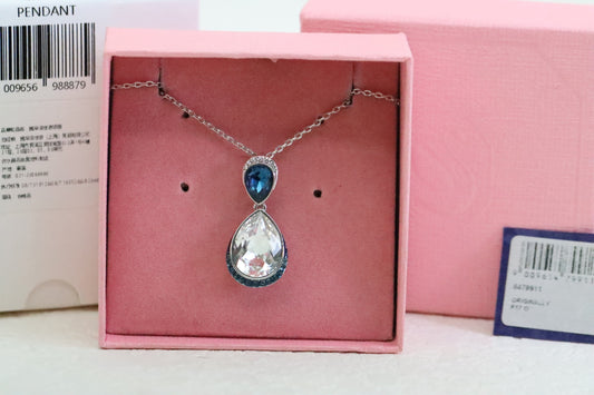 Silver Blue Diamond Teardrop Clavicle Necklace